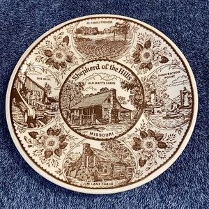 Vintage Shepard of‎ the hills Missouri souvenir late 10”